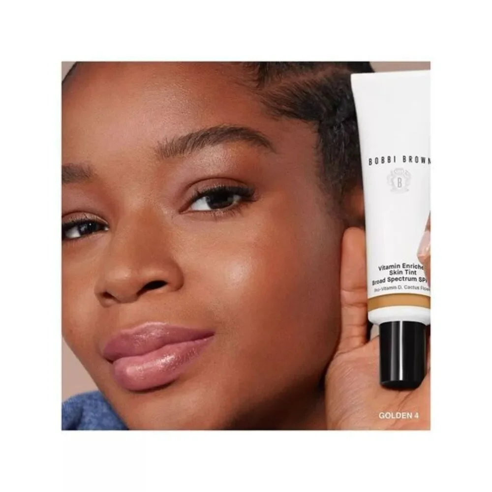 Bobbi Brown Vitamin Enriched Skin‎ Tint Moisturizer SPF 15 - Golden 4 0.24 oz